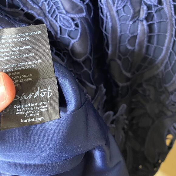 Bardot Floral Lace Halter Navy Blue Pencil Sheath Dress Cocktail Formal Size 4 - Picture 12 of 12